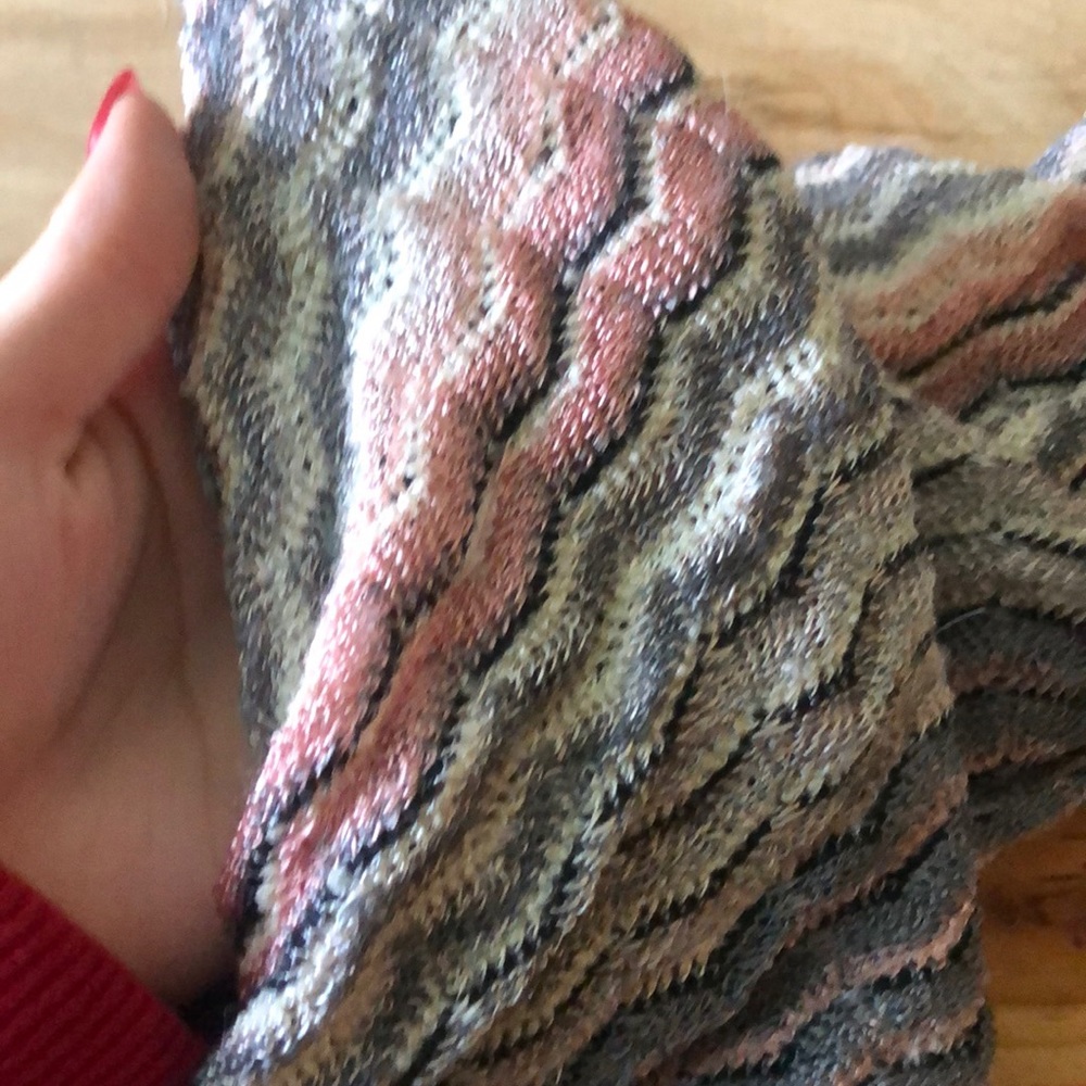 Scarves - Picture 7 of 7
